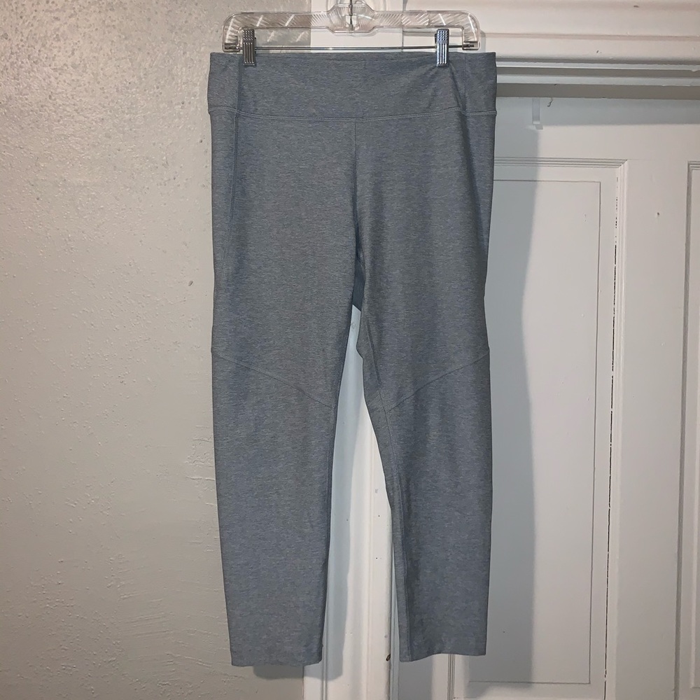 Outdoor Voices Warmup Leggings